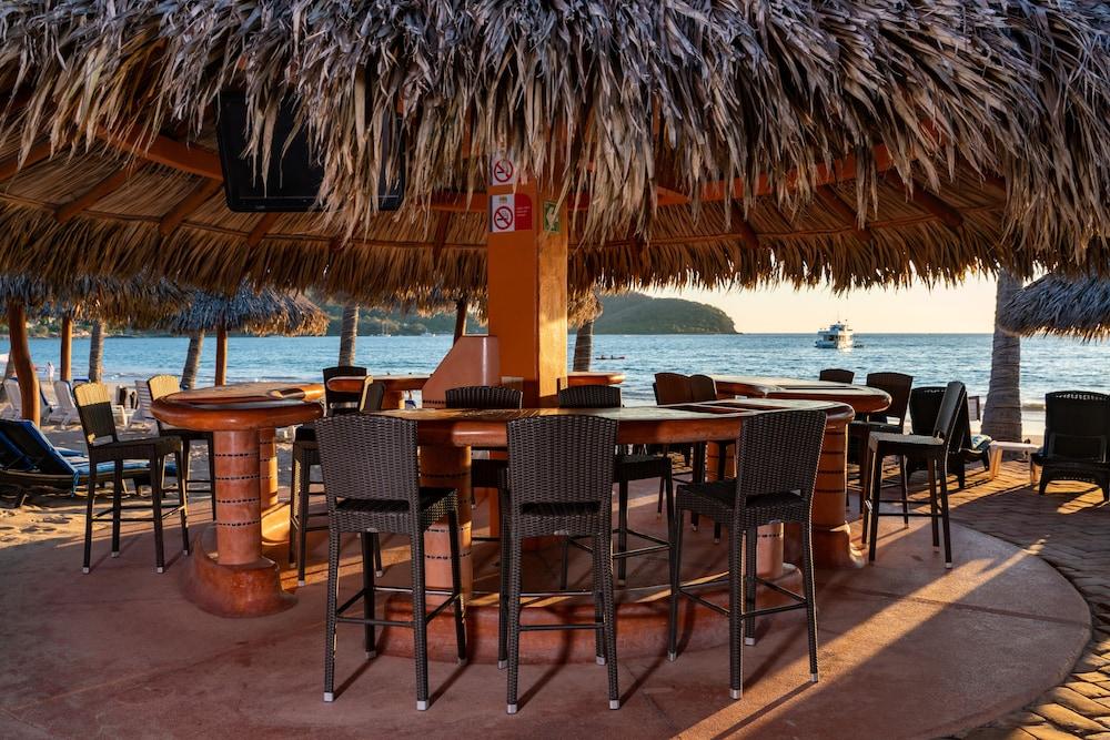 Hotel Villa Mexicana Zihuatanejo Exterior foto