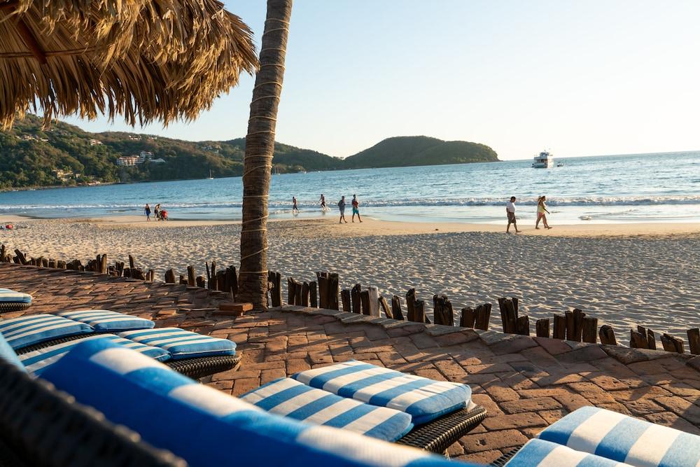 Hotel Villa Mexicana Zihuatanejo Exterior foto