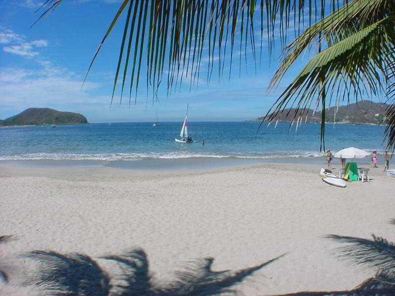 Hotel Villa Mexicana Zihuatanejo Exterior foto